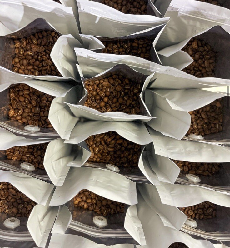 COLOMBIAN PROANOW COFFEE BEANS MEDIUM ROASTED 5 POUNDS
