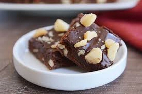 Chocolate Macadamia Nut Whole Bean 10oz Dessert Coffee Fresh Roasted Flavored