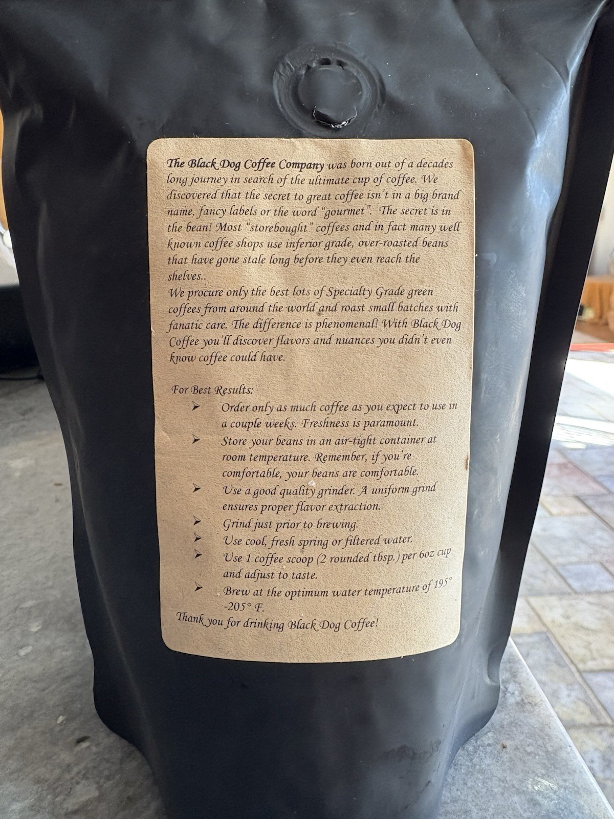 Black Dog Whole Bean Sumatra Mandheling Blend. 8oz, 227g. New, Sealed.