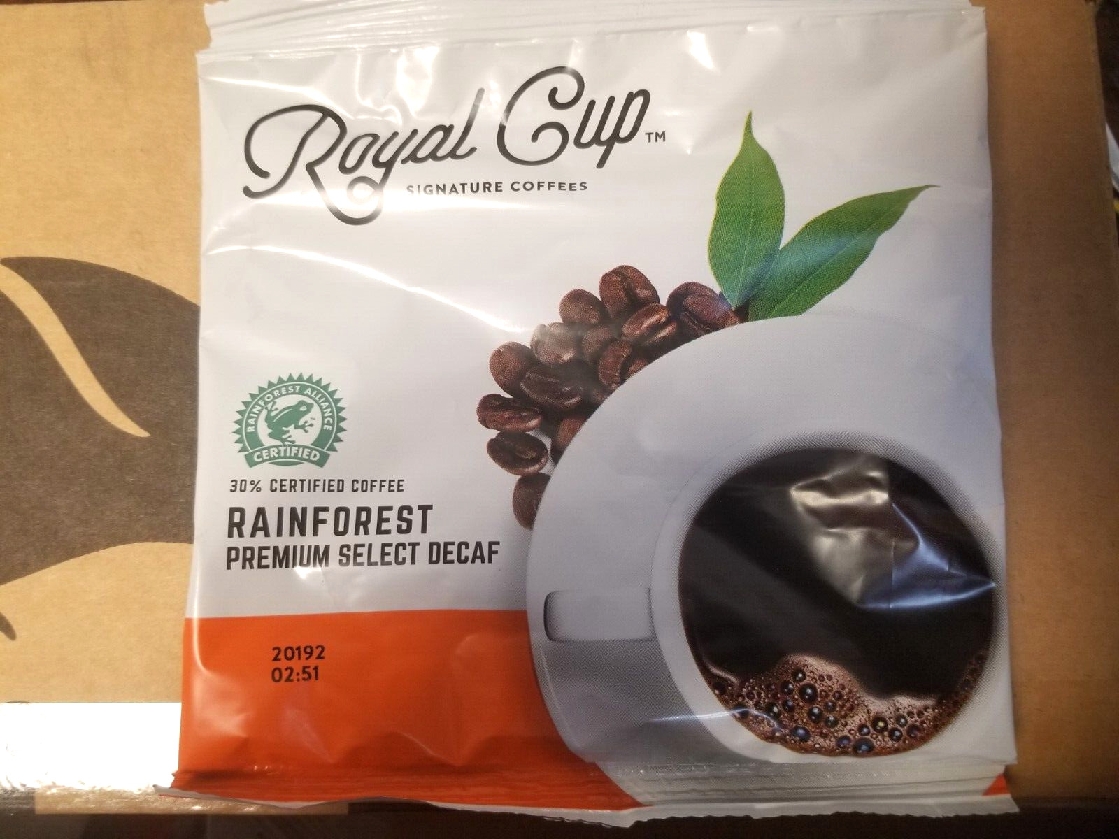 (10 UNITS) ROYAL CUP PREMIUM 4-CUP HOTEL IN ROOM DECAFFEINATED COFFEE 0.75 oz