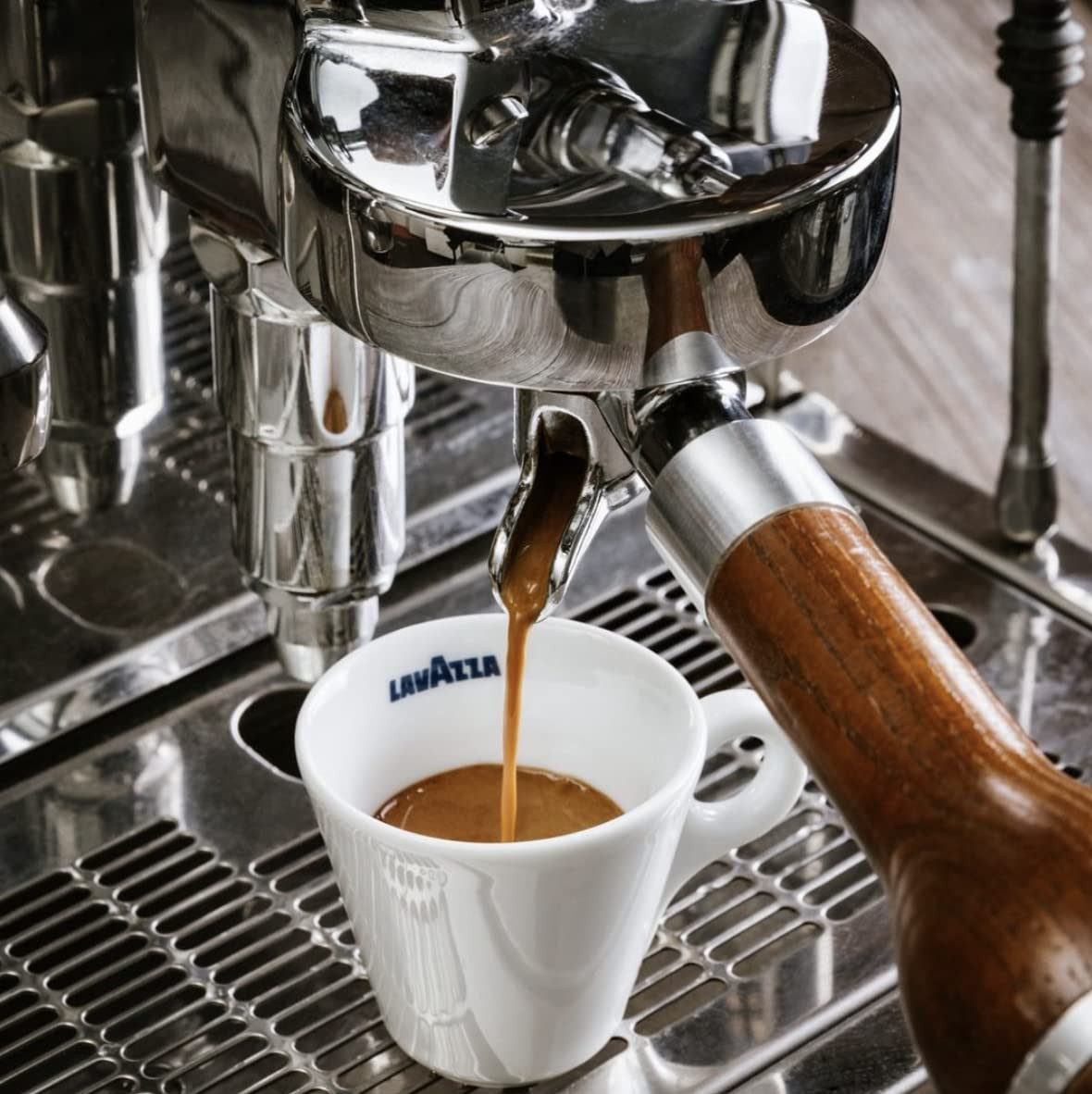 Lavazza DEK Whole Bean Coffee, Arabica and Robusta Blend, 1.1 lb Bag (Pack of 1)