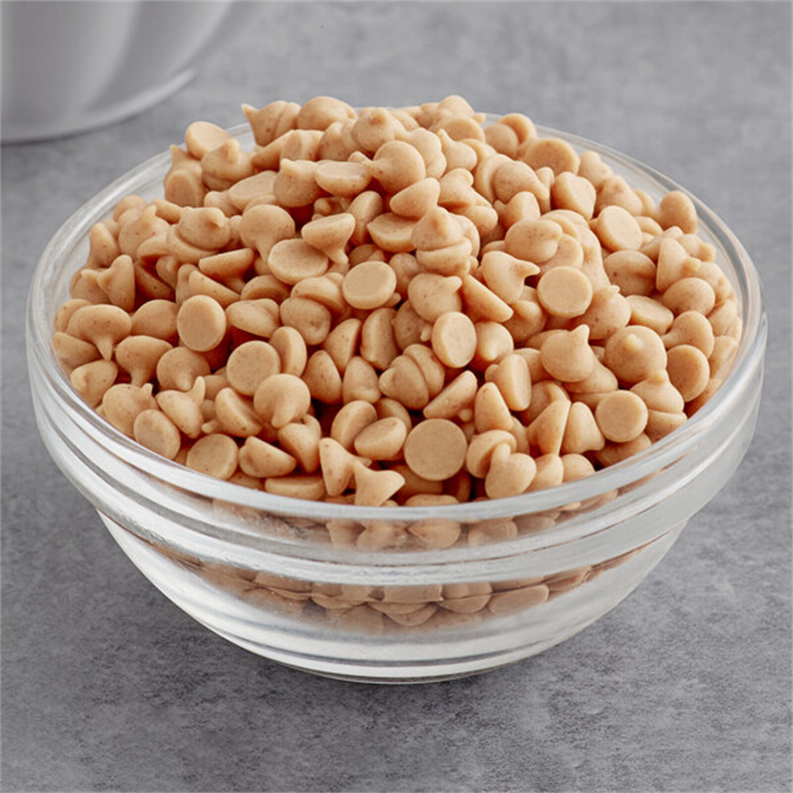 REESE’S 25 lb. Peanut Butter Mini 4M Baking Chips WS-403340061725