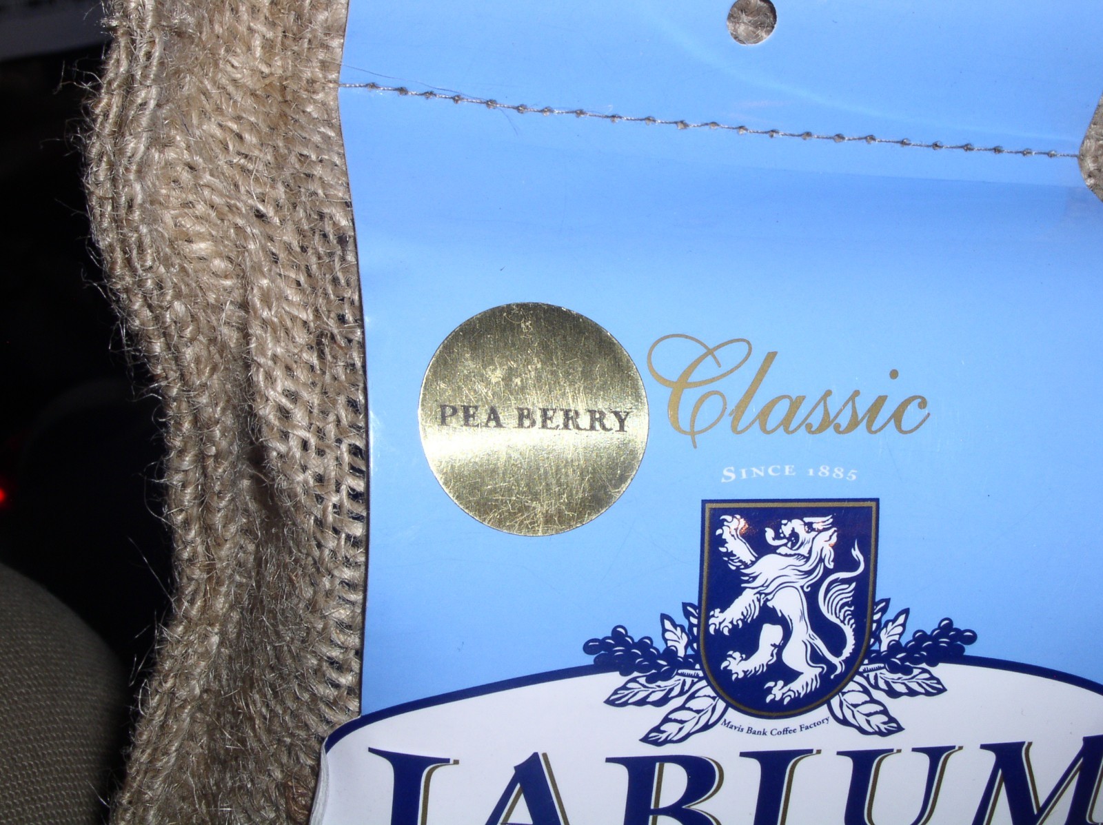 16 OZ BLUE MOUNTAIN PEA BERRY CLASSIC JABLUM 100% JAMAICA ROASTED COFFEE BEANS