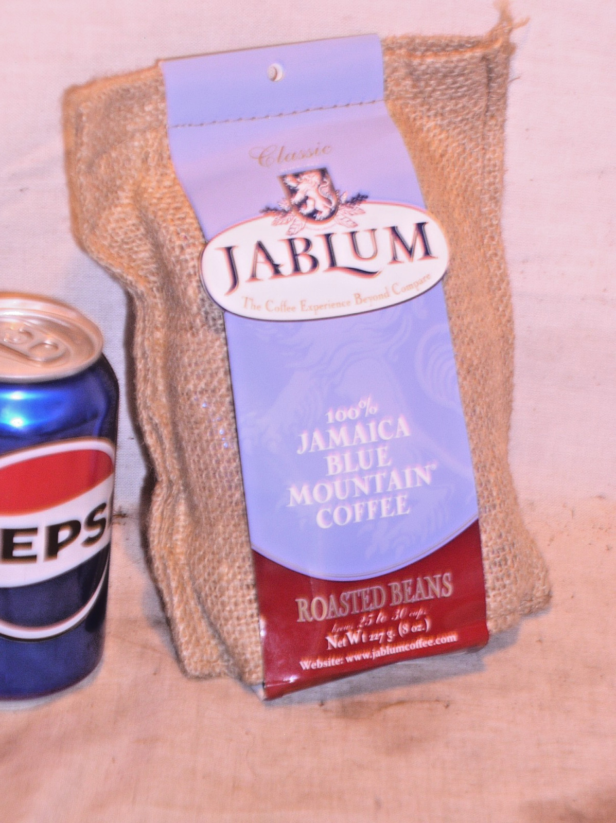 NEW SEALED 8 OZ BLUE MOUNTAIN CLASSIC JABLUM 100% JAMAICA ROASTED COFFEE BEANS