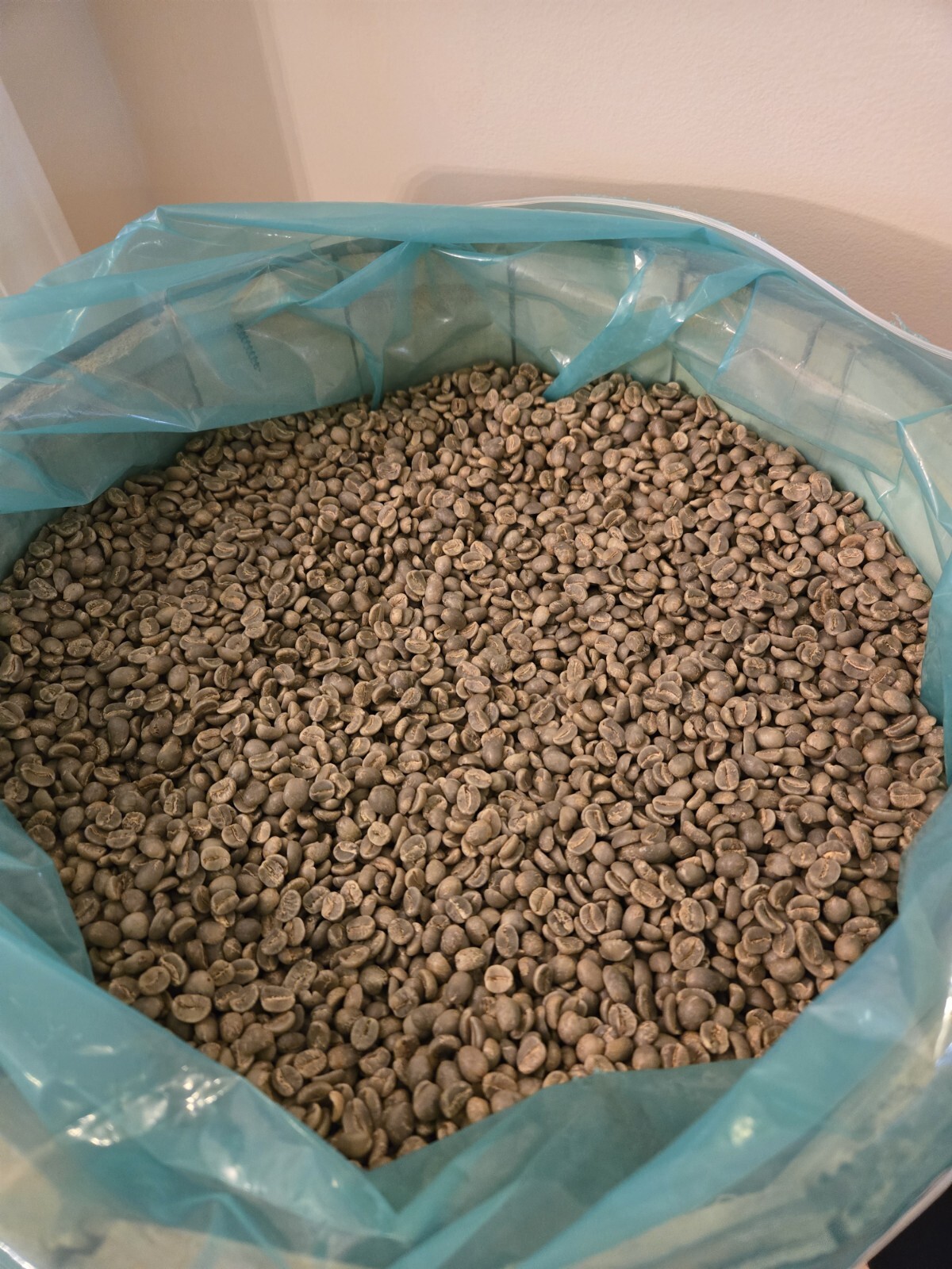 Jamaica Blue Mountain Coffee Green Bean Certified 100% Only Grade One. 1LB