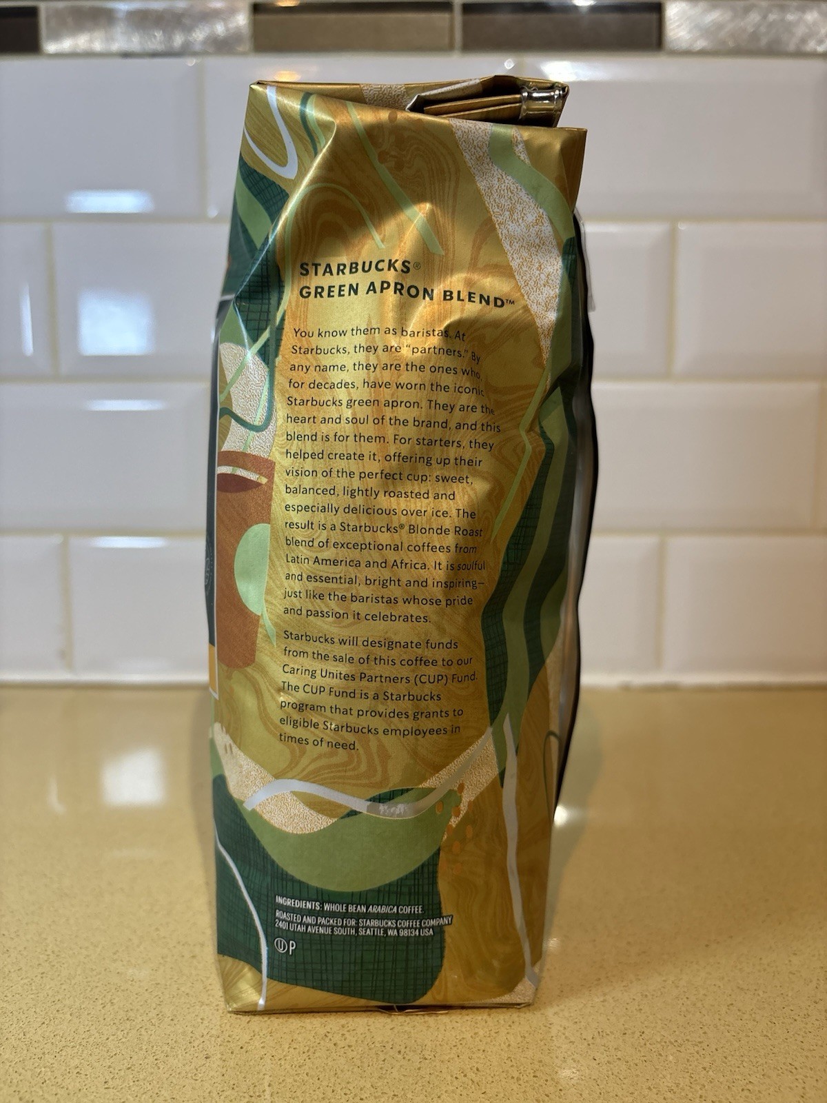 Starbucks Green Apron Blend Blonde Roast Whole Bean Coffee 1lb / 16oz / 453g Bag