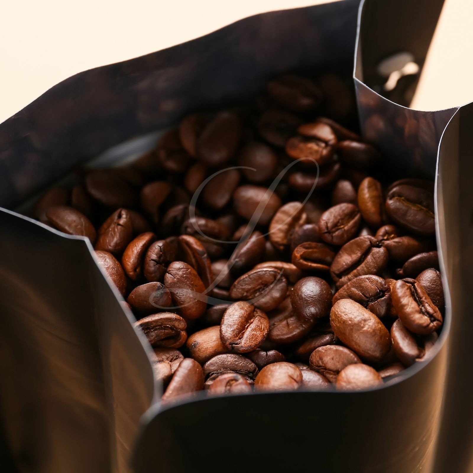 Jamaica Blue Mountain Coffee, 5 x 1 lb Bag, Fresh Roasted (Med or Dark) or Green