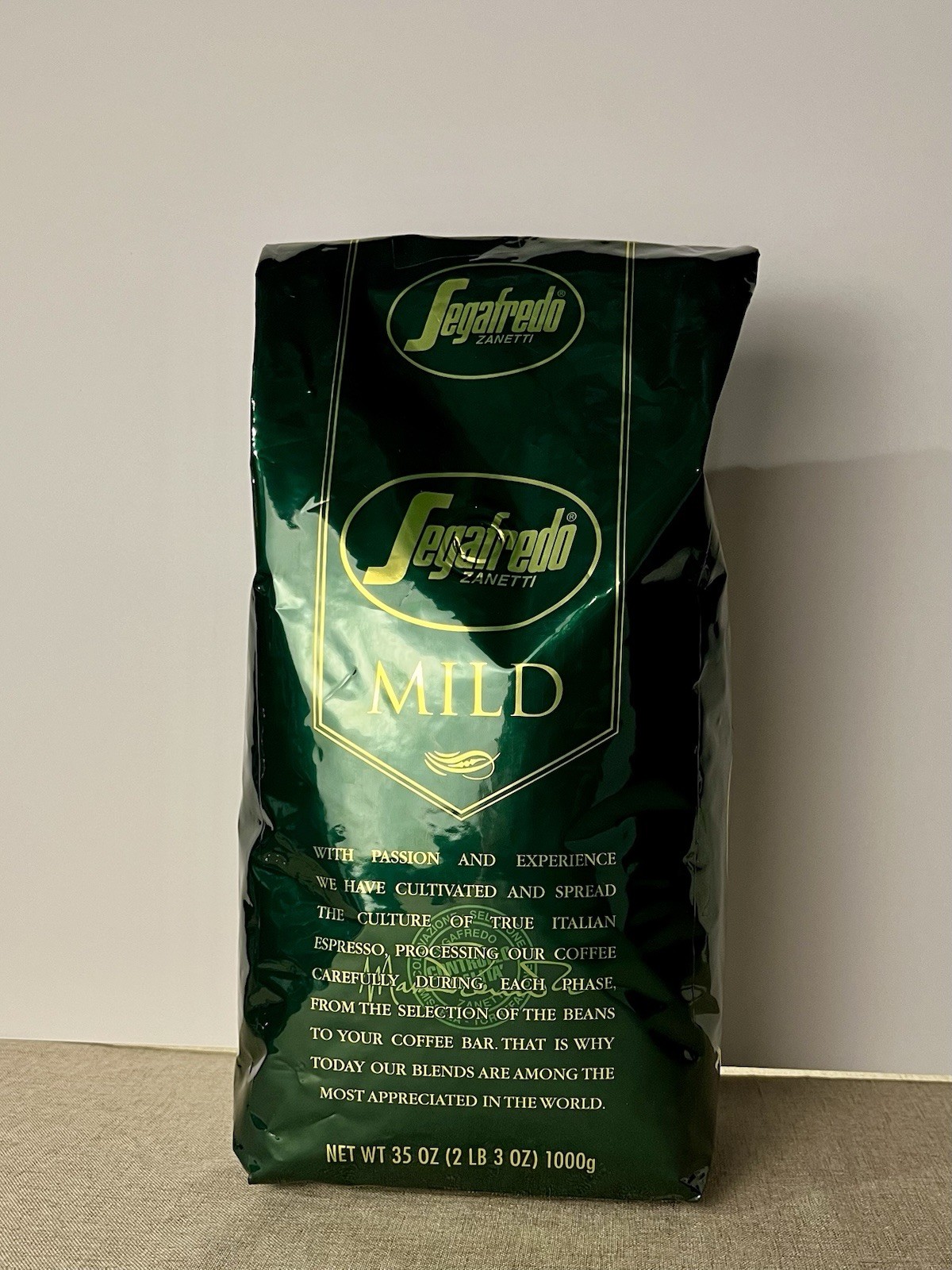 Segafredo Zanetti Mild Whole Bean Coffee 1 Kg 2.2 Lb BB 2/12/27