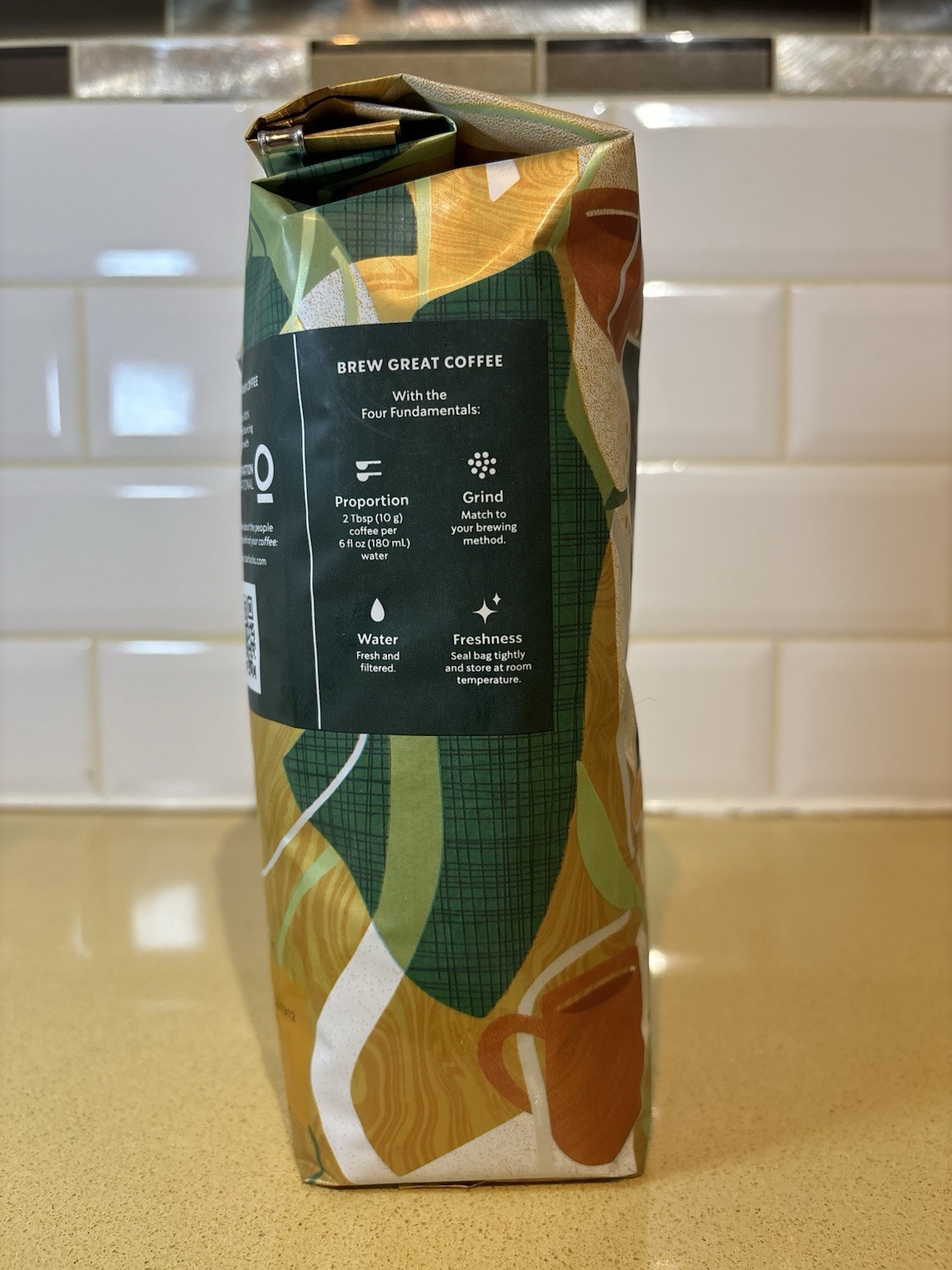 Starbucks Green Apron Blend Blonde Roast Whole Bean Coffee 1lb / 16oz / 453g Bag