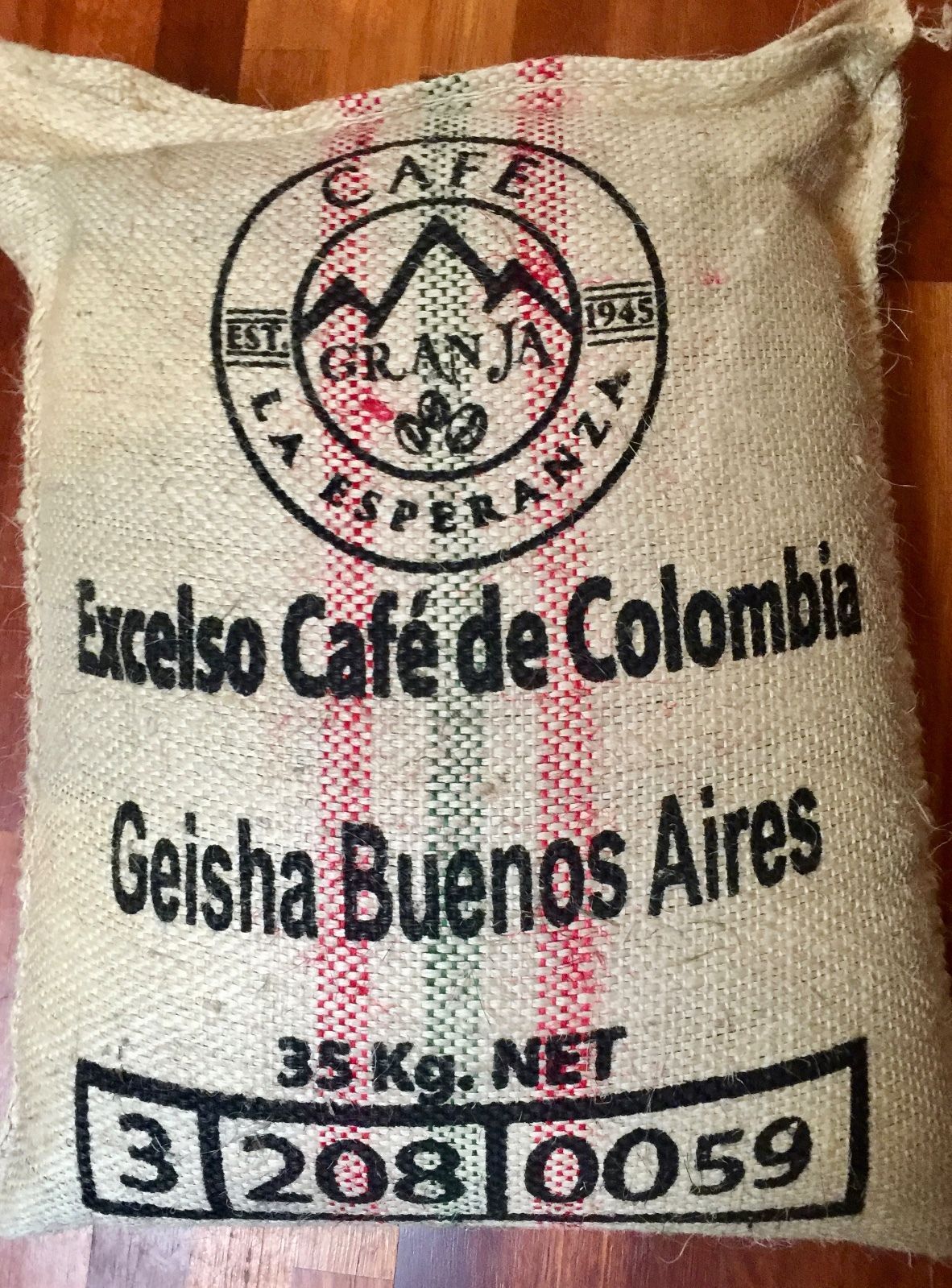 GEISHA Colombia La Esperanza Granja Coffee Beans Medium Roasted 1 Pound Bag
