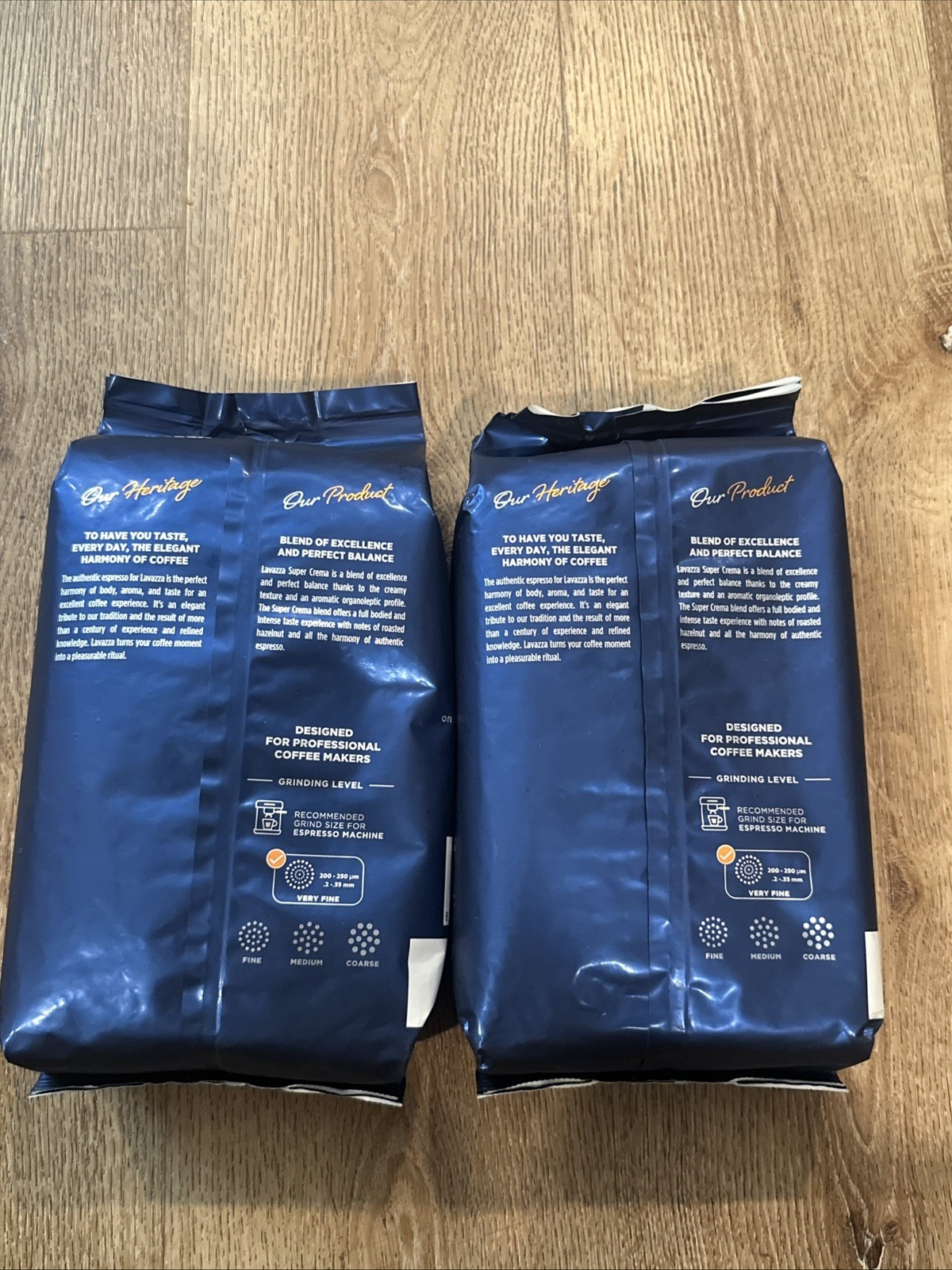 Lavazza Super Crema Whole Bean Coffee,Medium Roast ( 2.2 lb , 2 packs )