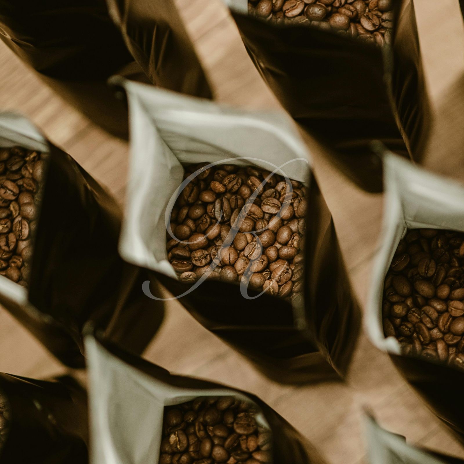 100% Kona Extra Fancy Coffee, Genuine, Freshly Roasted or Green, 20 x 1 lb Bags