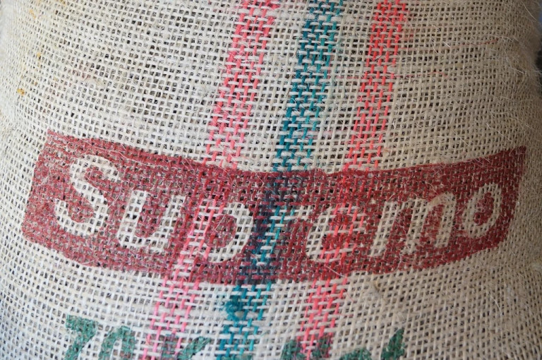 Colombian Supremo Coffee Green Bean / Unroasted/ 5 LBS New Crop 2023 SHIPS FREE!