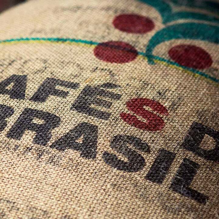 20 LBS Brazilian Santos Screen #16/17 Roasted Medium – New Crop