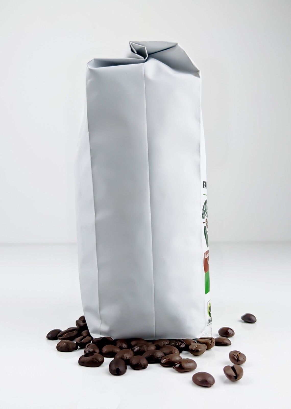 DECAFFEINATED. San Vicente MWP, 100% organic kosher Honduras Coffee, full-bodied