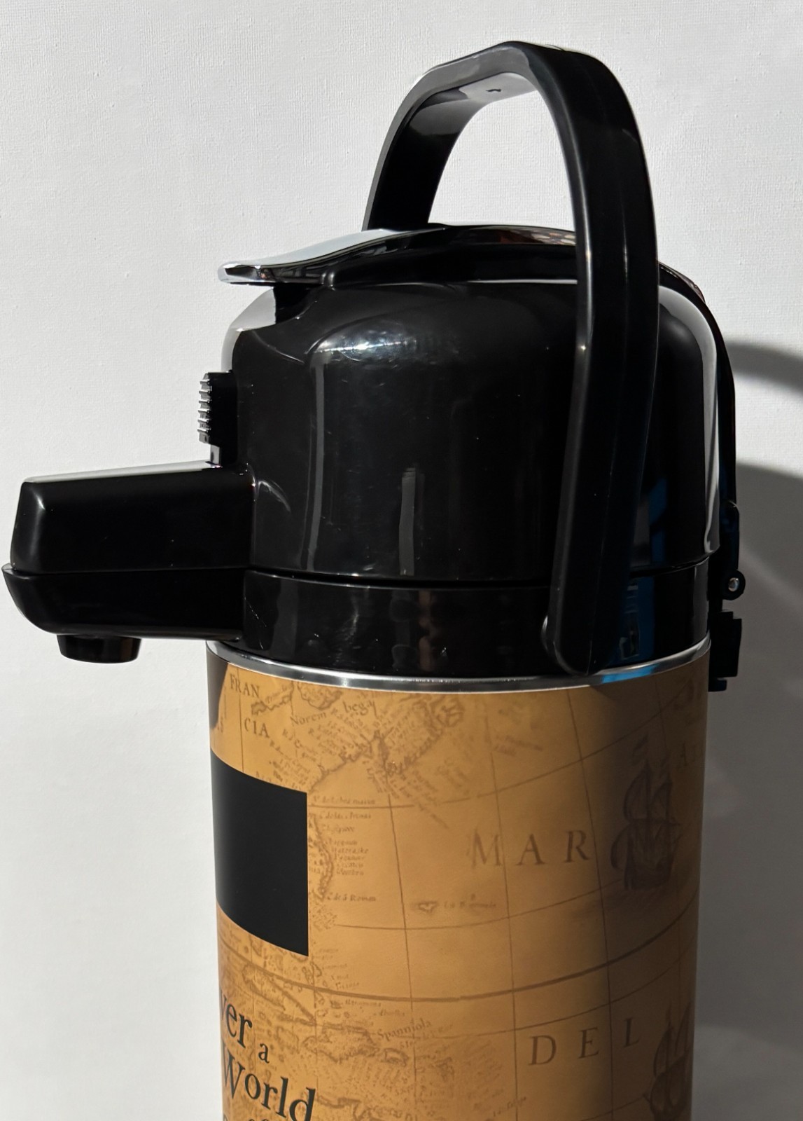New Island Coffee Co. Airpot w/ Box; Thermal Carafe Dispenser; Open Box, Unused