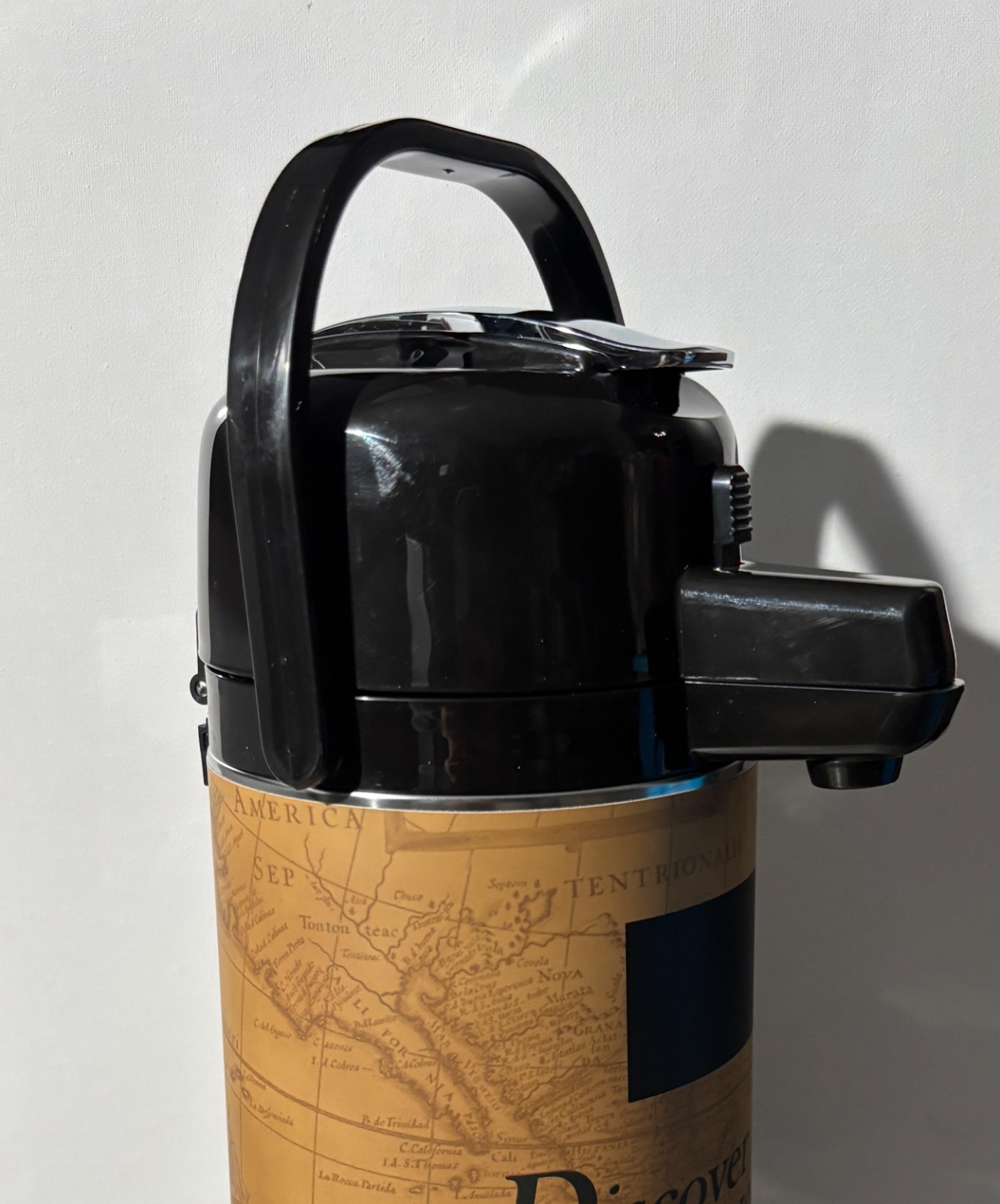 New Island Coffee Co. Airpot w/ Box; Thermal Carafe Dispenser; Open Box, Unused