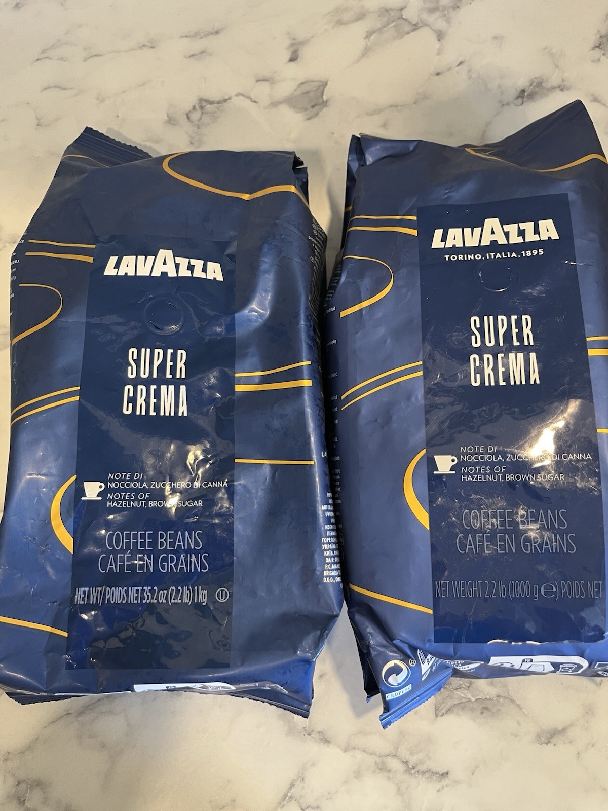 2X Lavazza Super Crema Whole Bean Coffee, Medium Roast 2.2 lb 1kg Exp 7/30/2026