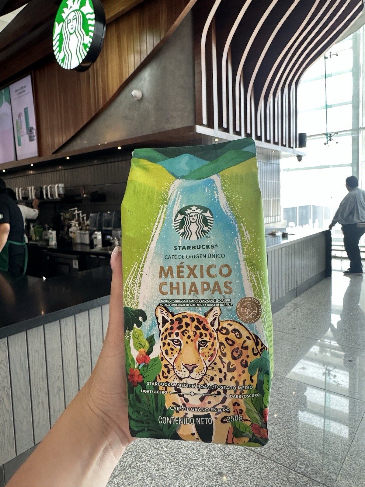 Starbucks Mexico Chiapas Medium Roast Coffee Beans Whole Beans ￼￼