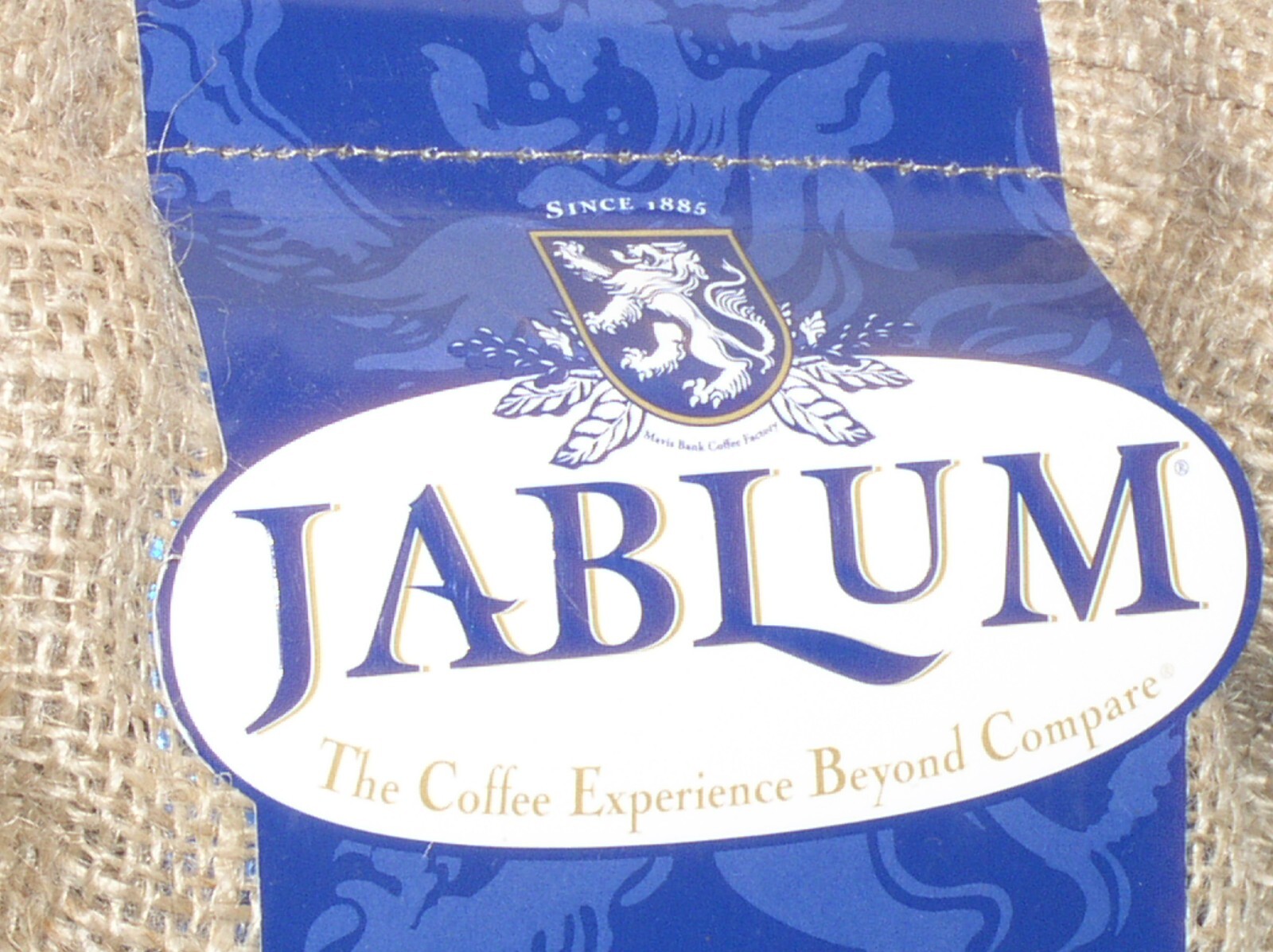 SEALED 8 OZ BLUE MOUNTAIN JABLUM PREMIUM BLEND JAMAICA ROASTED GROUND COFFEE