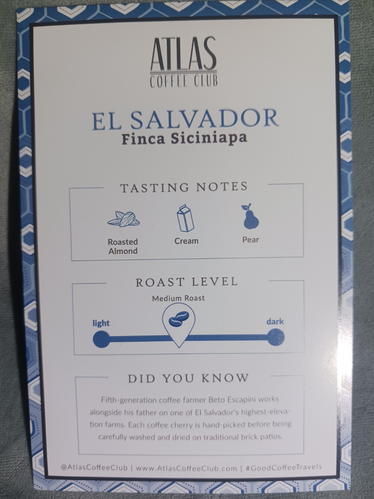El Salvador Medium Roast whole bean coffee by Atlas Coffee Club