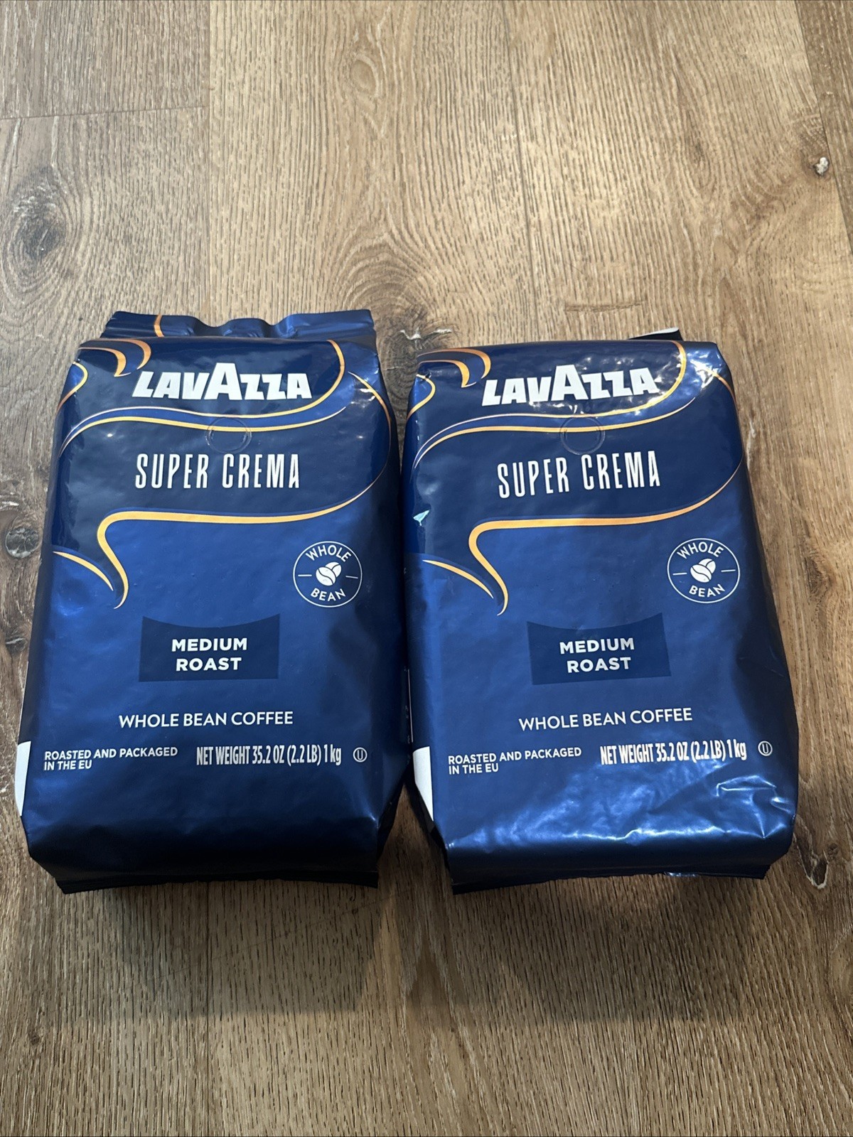 Lavazza Super Crema Whole Bean Coffee,Medium Roast ( 2.2 lb , 2 packs )