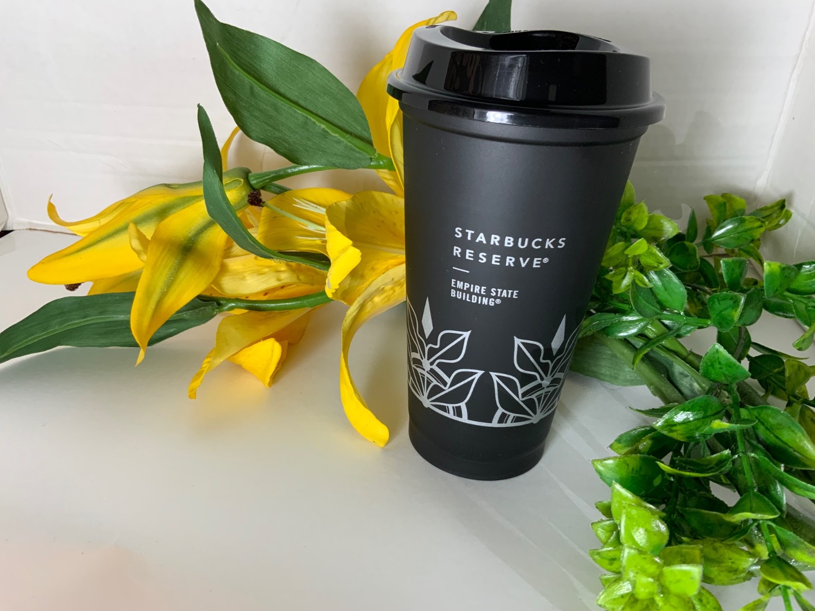 New York Starbucks Reserve Empire State Whole Bean Coffee and Hot tumbler cup