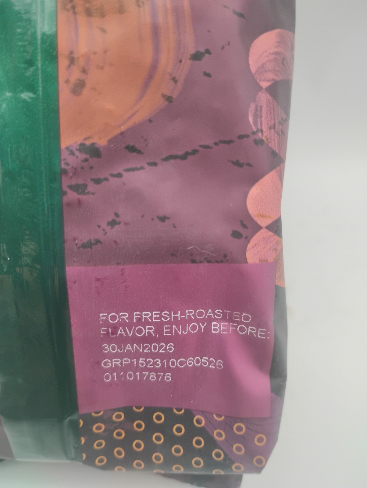 Starbucks Decaf Espresso Dark Roast Whole Bean Coffee 2-1lb / 16oz Bags