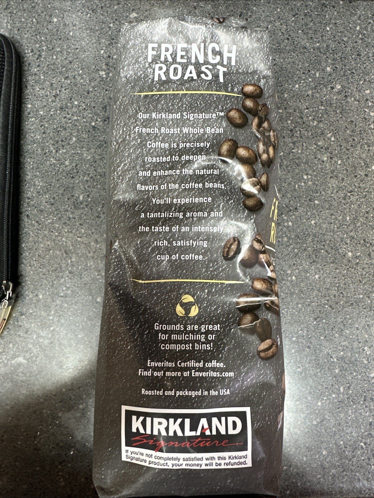 Kirkland Signature French Roast Whole Bean Coffee Dark Roast, 2.5 Pounds