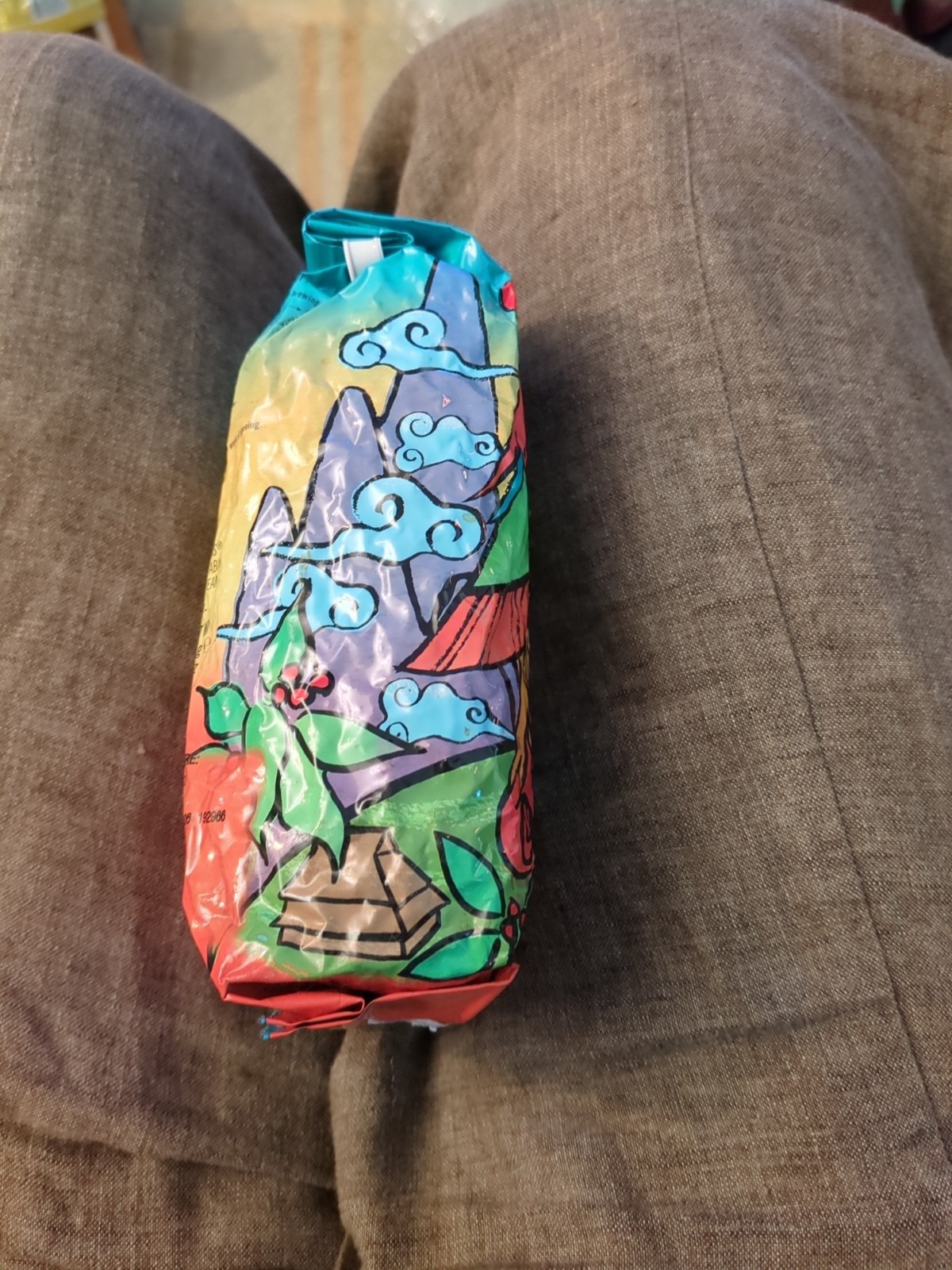 Starbucks South Of The Clouds Blend, 8.8 Ounces From 2012 Whole Bean Bold