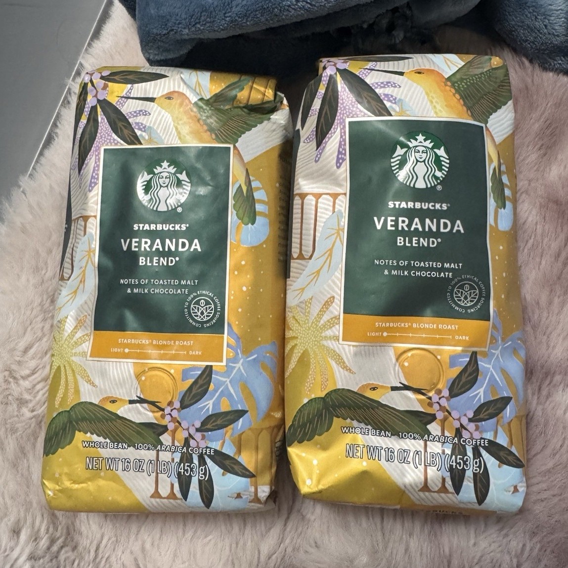 Starbucks Veranda Blend Light Roast Whole Bean Coffee Milk Chocolate 2×16 oz